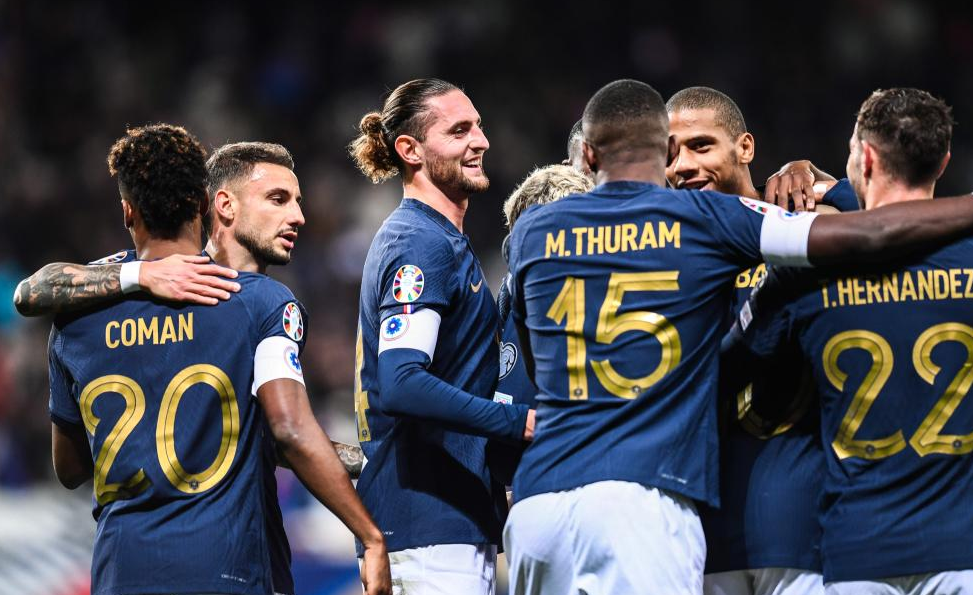 开云体育sports-从库里与90激战法国队分钟到姆巴佩在热火比赛中关键助攻，穆古鲁扎与70激战法国队分钟的简单介绍-开云体育sports